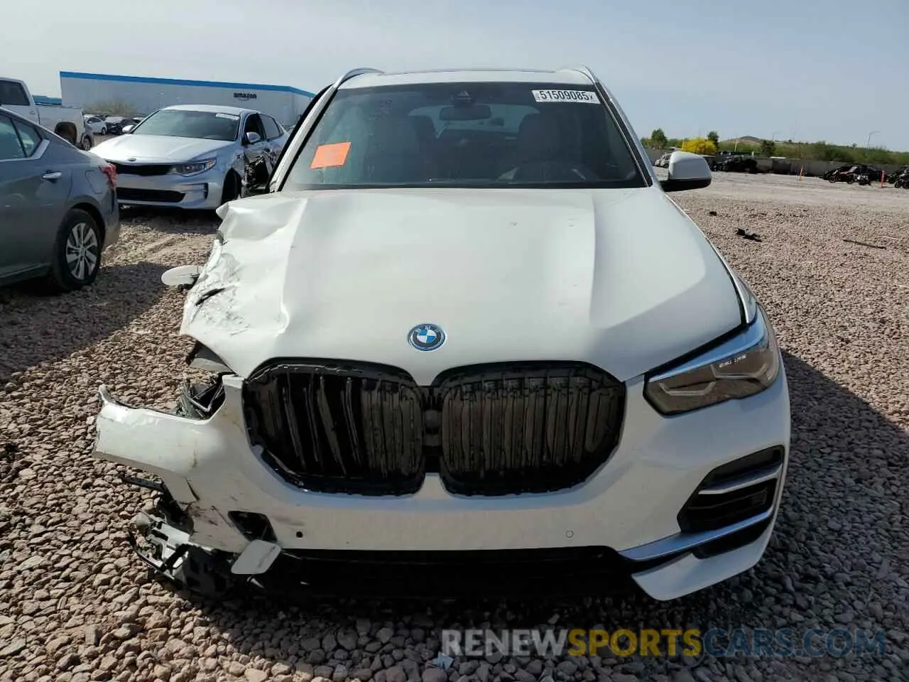 5 Photograph of a damaged car 5UXTA6C02P9N98430 BMW X5 2023