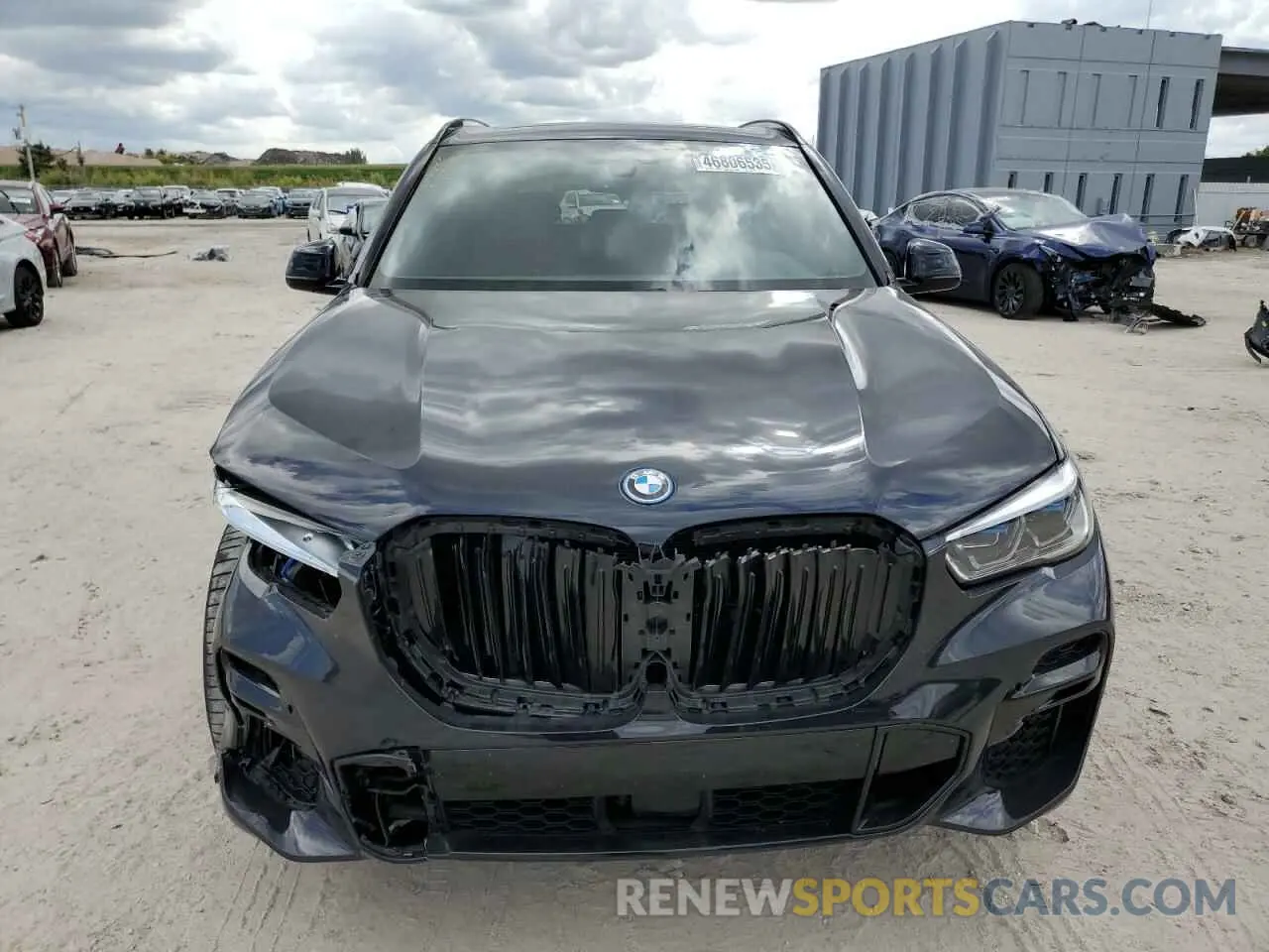 5 Photograph of a damaged car 5UXTA6C03P9N68546 BMW X5 2023