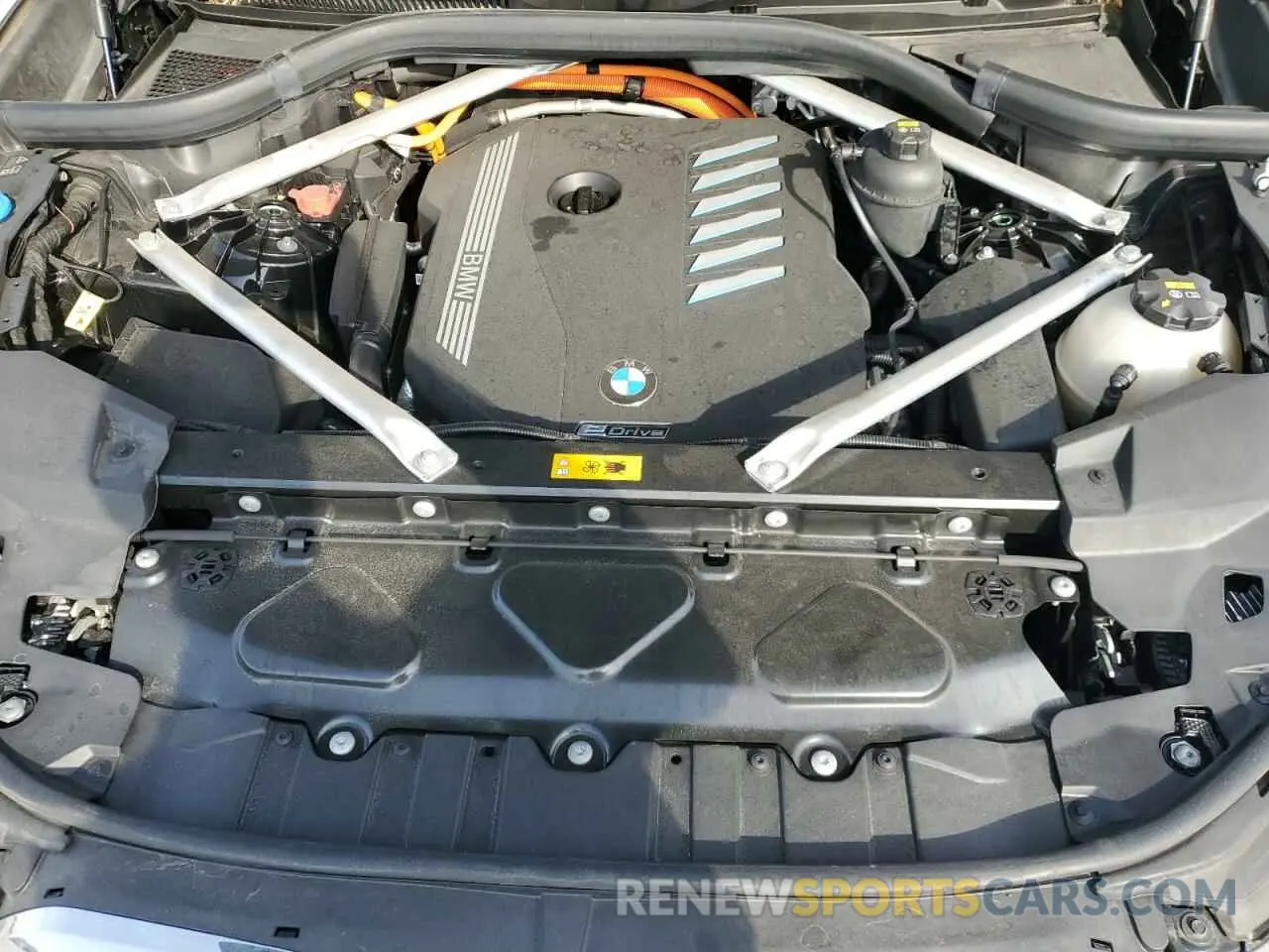 12 Photograph of a damaged car 5UXTA6C03P9P26996 BMW X5 2023