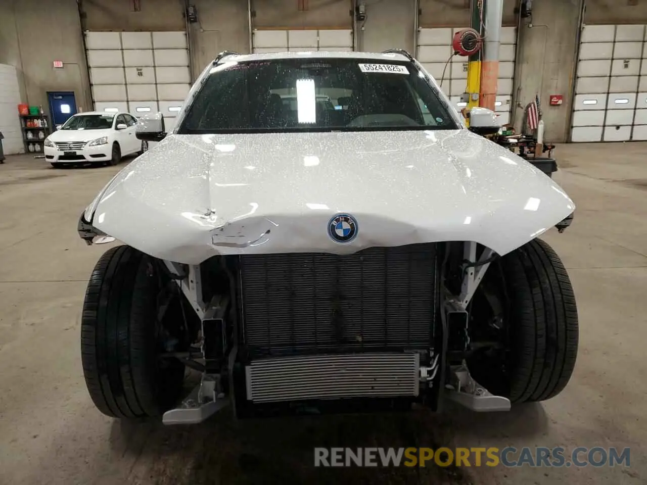 5 Photograph of a damaged car 5UXTA6C07P9N71269 BMW X5 2023