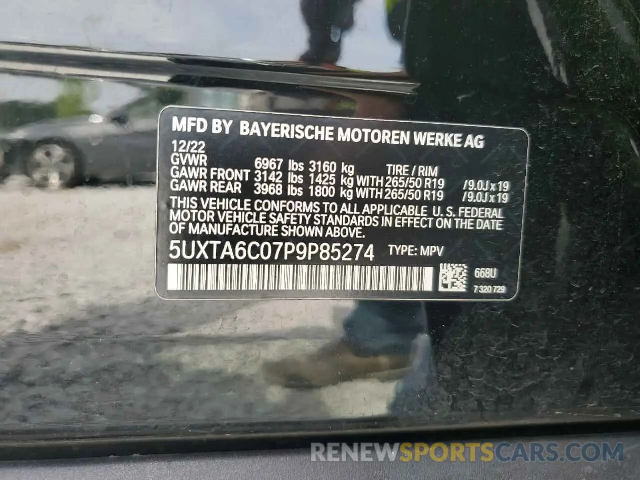 13 Photograph of a damaged car 5UXTA6C07P9P85274 BMW X5 2023