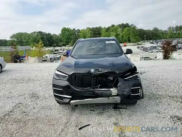 14 Photograph of a damaged car 5UXTA6C07P9P85274 BMW X5 2023
