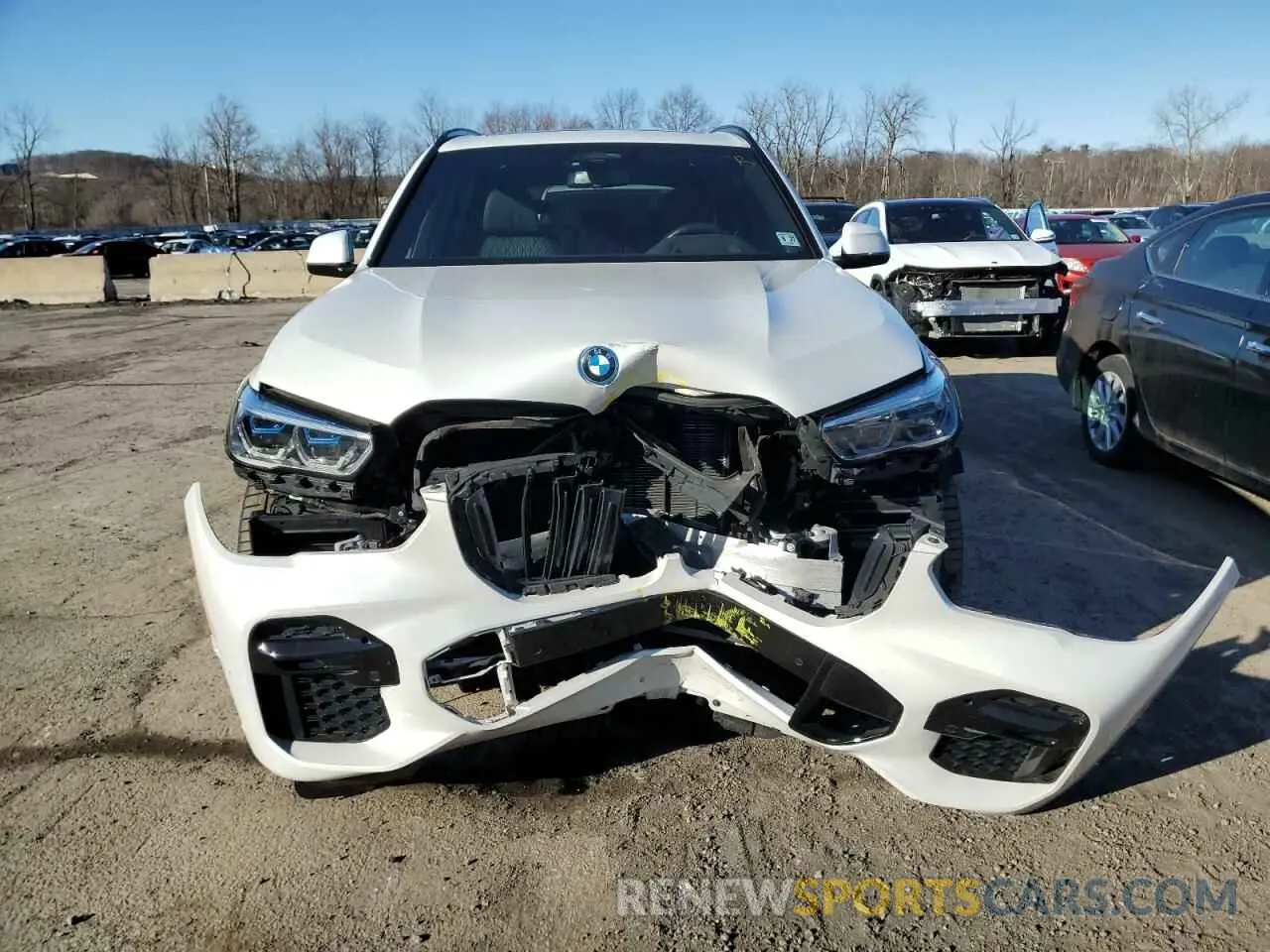 5 Photograph of a damaged car 5UXTA6C0XP9N71427 BMW X5 2023