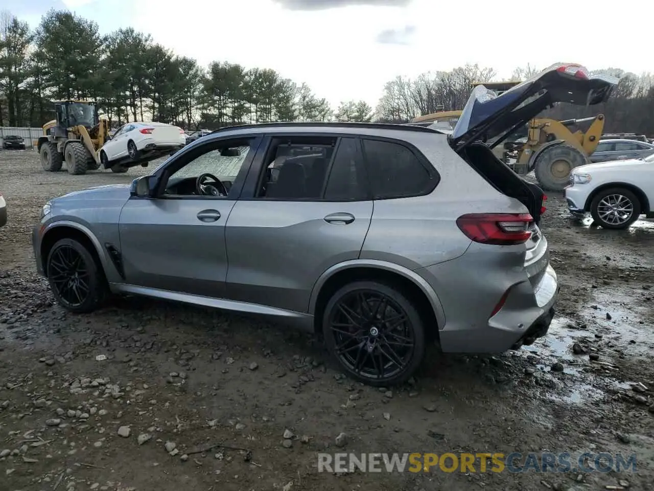 2 Photograph of a damaged car 5YMJU0C02P9N97072 BMW X5 2023