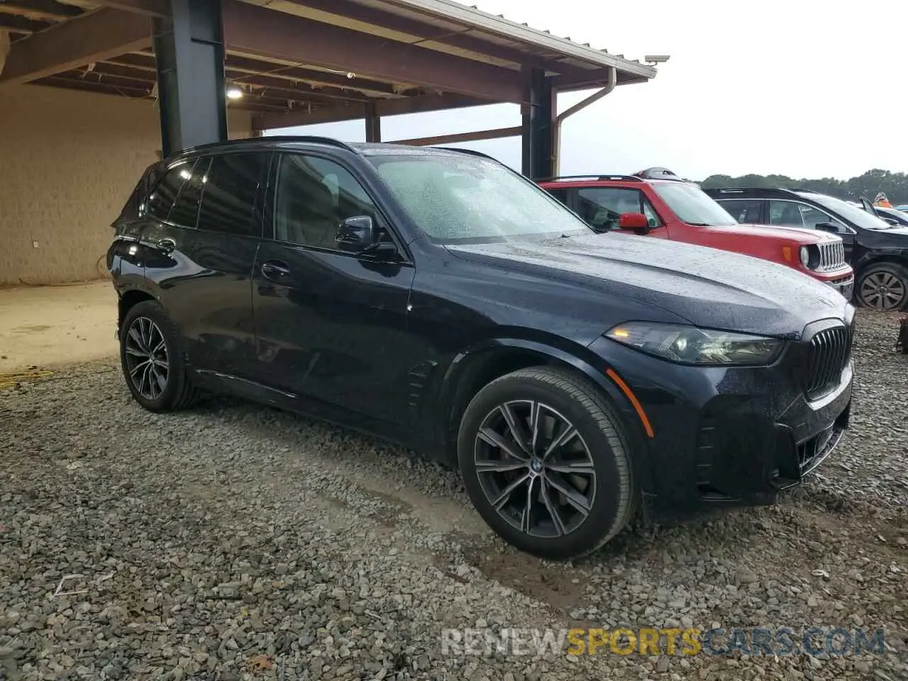4 Photograph of a damaged car 5UX13EU04R9T91552 BMW X5 2024