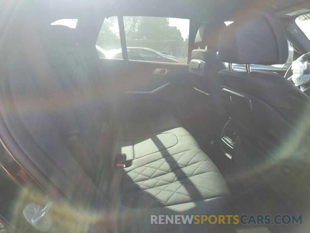 11 Photograph of a damaged car 5UX13EU04R9V81903 BMW X5 2024