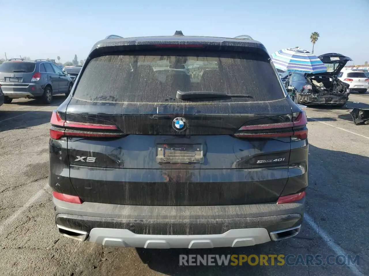 6 Photograph of a damaged car 5UX13EU04R9V81903 BMW X5 2024