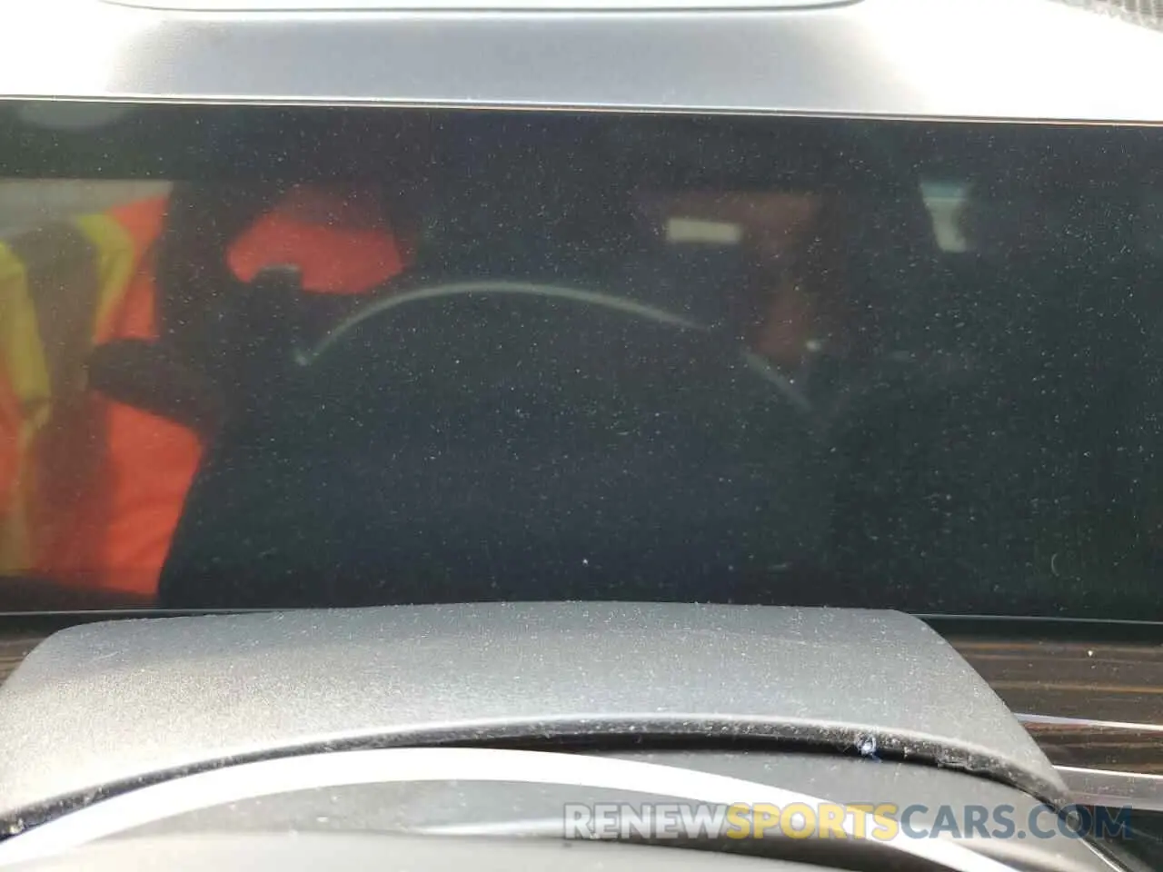 9 Photograph of a damaged car 5UX13EU05R9S40610 BMW X5 2024