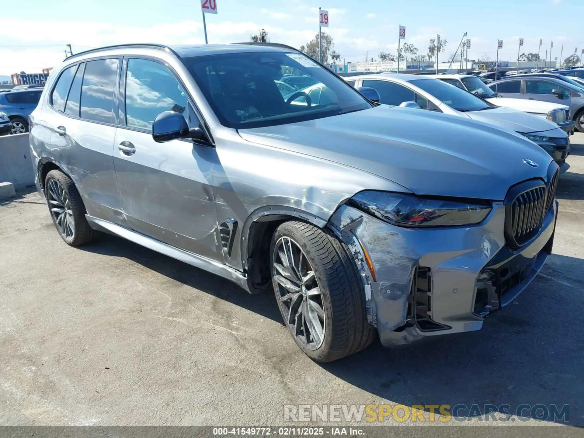 6 Photograph of a damaged car 5UX13EU06R9S86320 BMW X5 2024