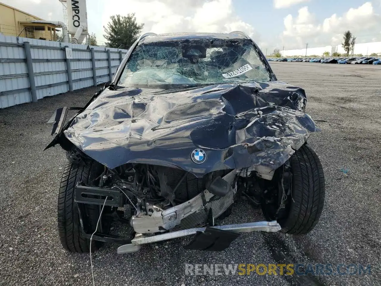 5 Photograph of a damaged car 5UX13EU07R9S14834 BMW X5 2024