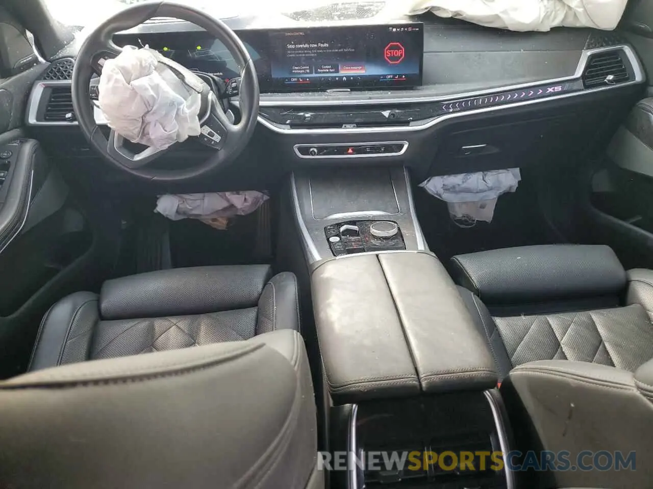 8 Photograph of a damaged car 5UX13EU07R9S14834 BMW X5 2024