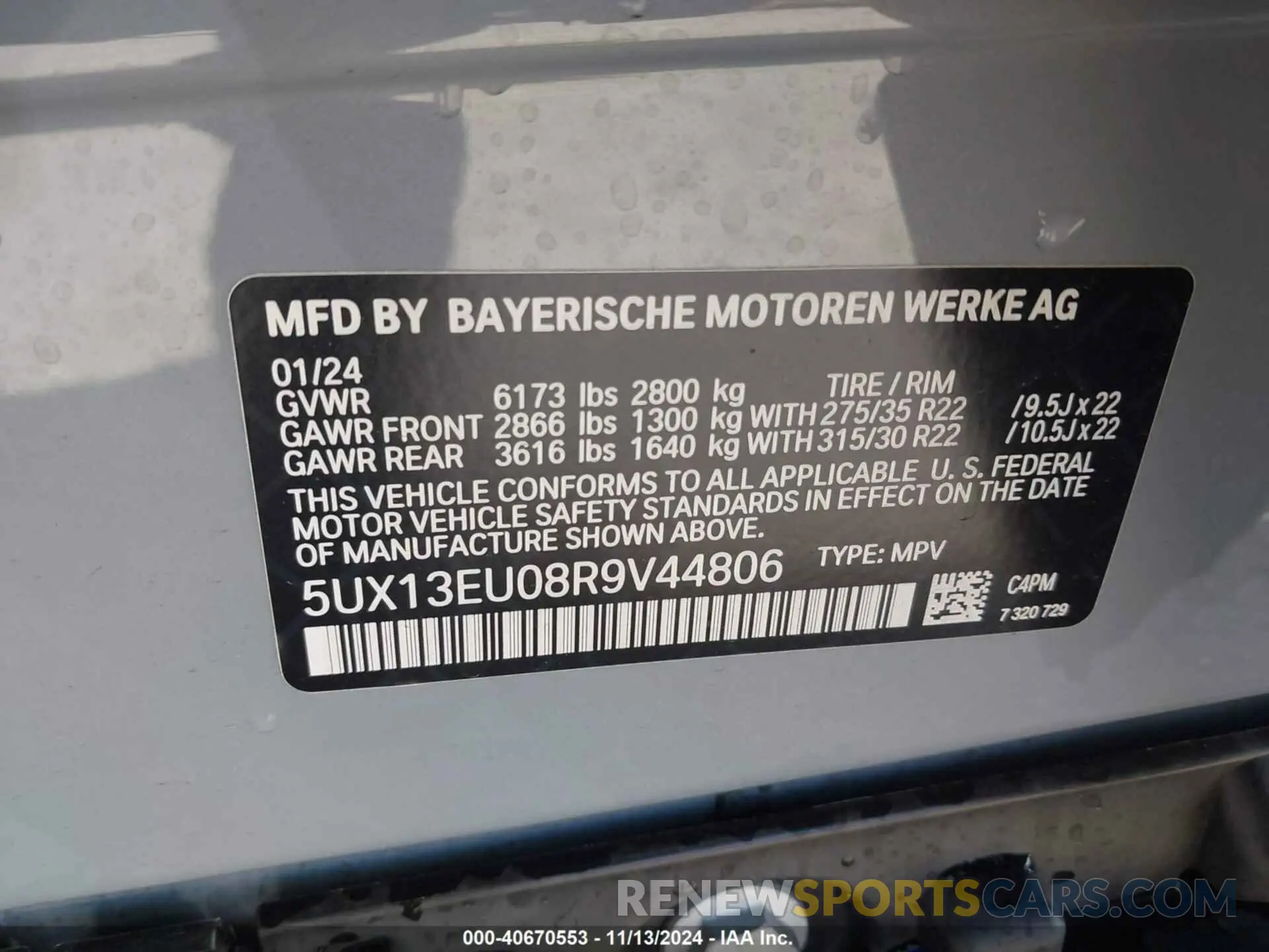 9 Photograph of a damaged car 5UX13EU08R9V44806 BMW X5 2024