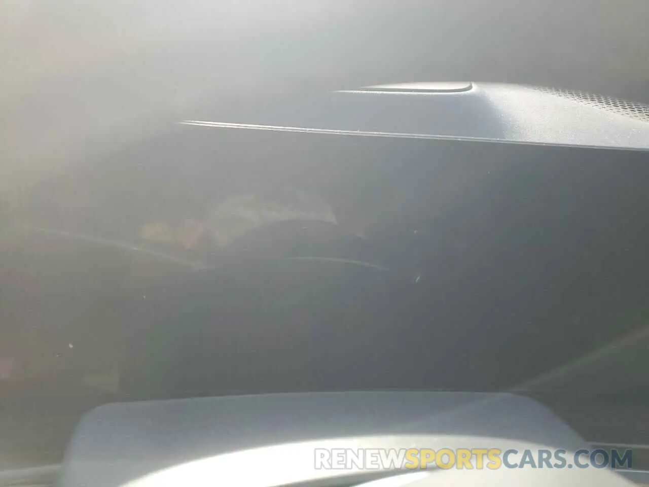 9 Photograph of a damaged car 5UX13EU09R9T72995 BMW X5 2024