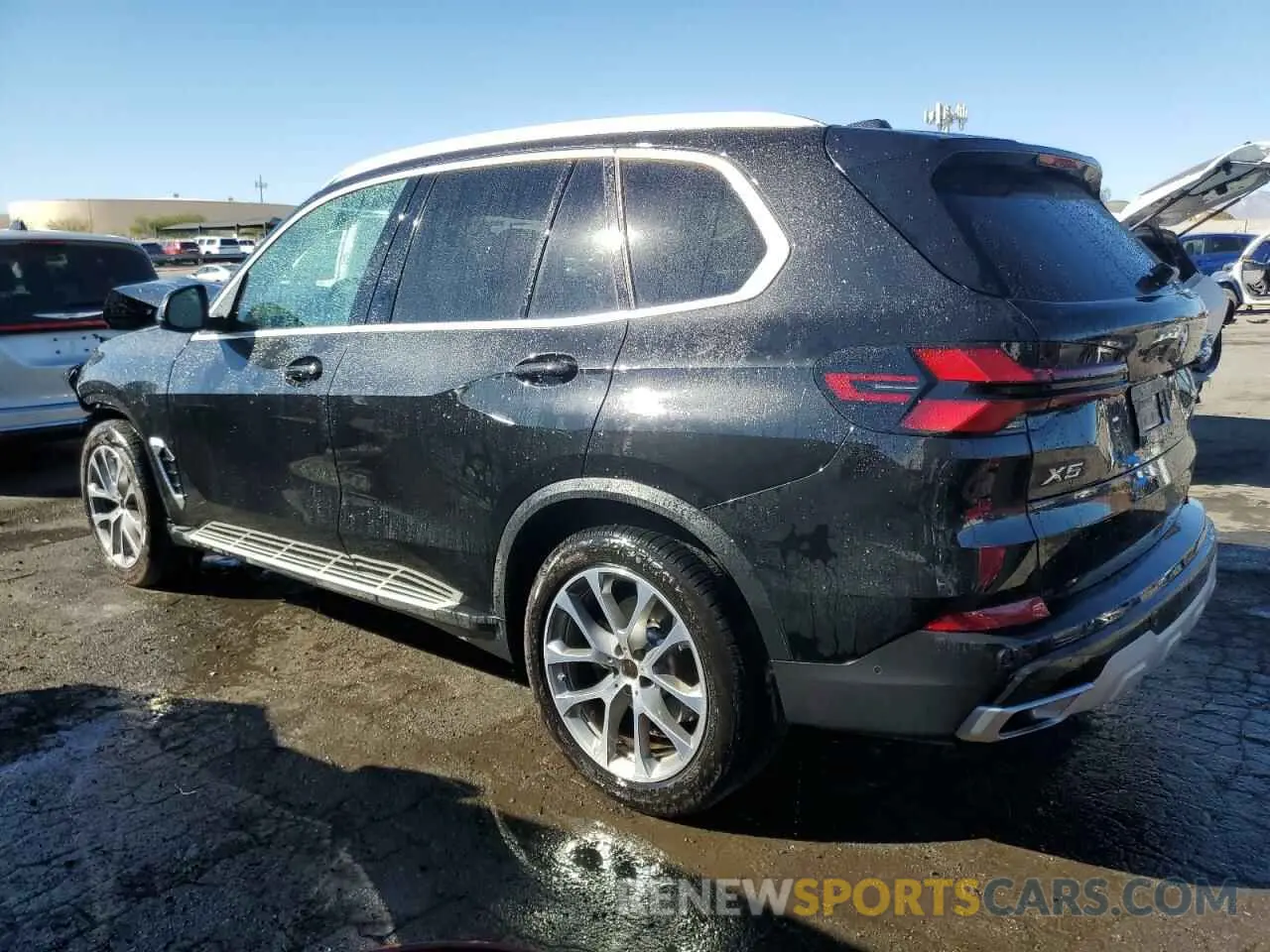 2 Photograph of a damaged car 5UX13EU0XR9V47433 BMW X5 2024