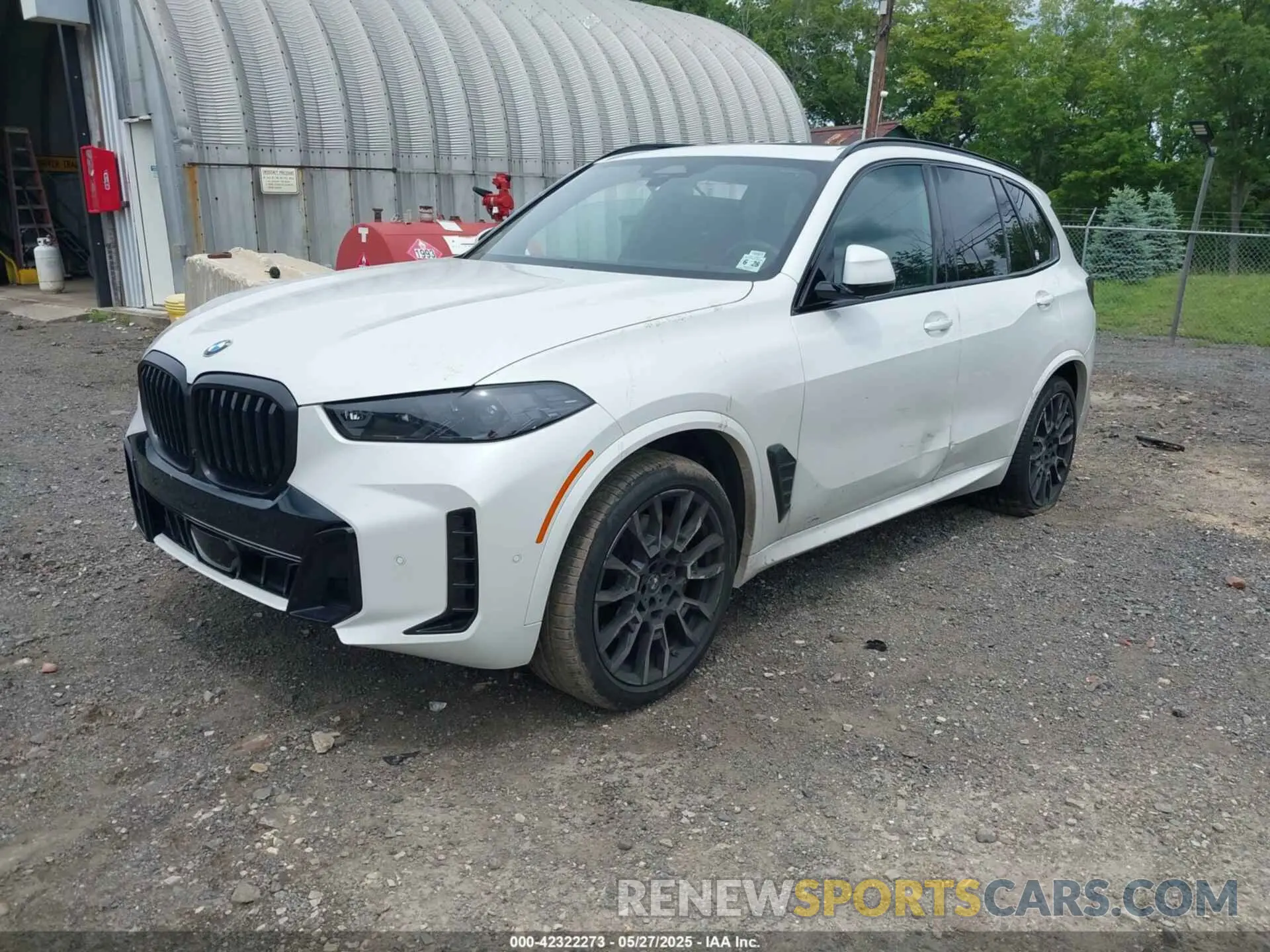 2 Photograph of a damaged car 5UX23EU00R9S78900 BMW X5 2024