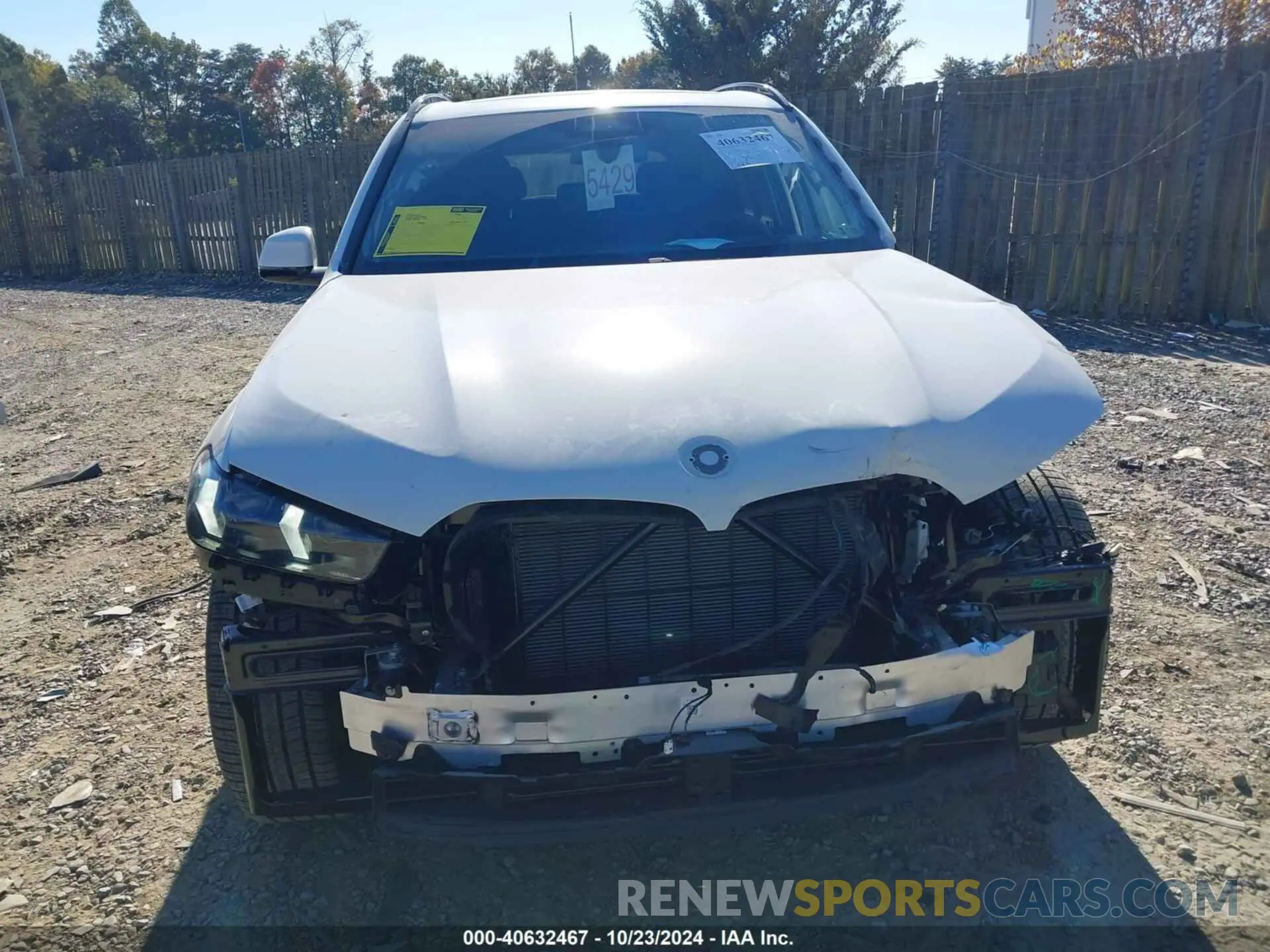 13 Photograph of a damaged car 5UX23EU00R9W07160 BMW X5 2024