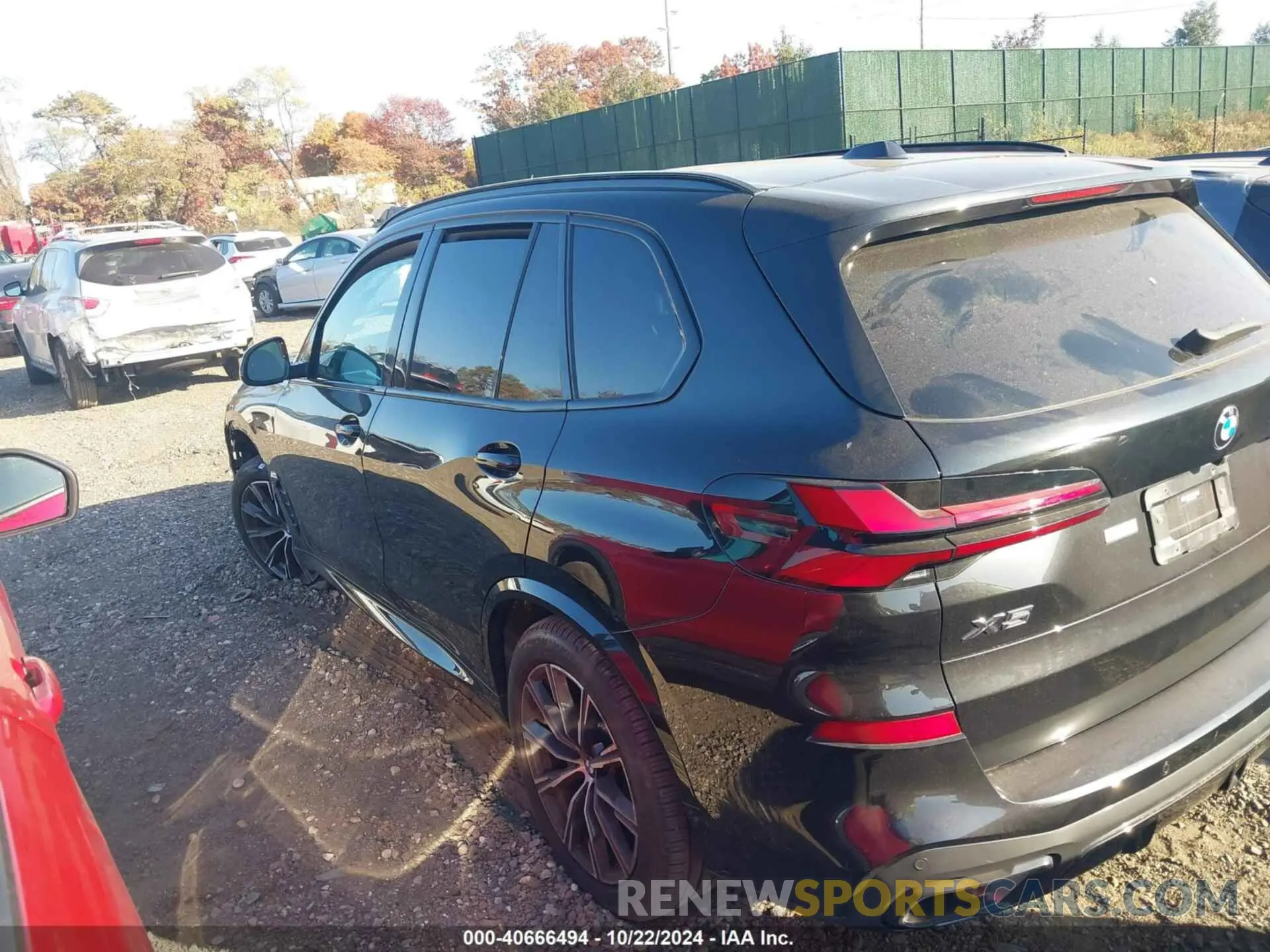 14 Photograph of a damaged car 5UX23EU02R9S90840 BMW X5 2024