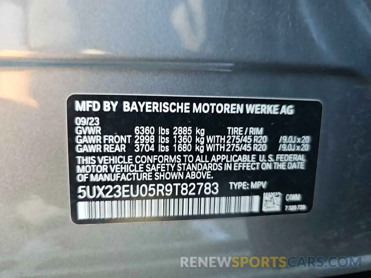 10 Photograph of a damaged car 5UX23EU05R9T82783 BMW X5 2024