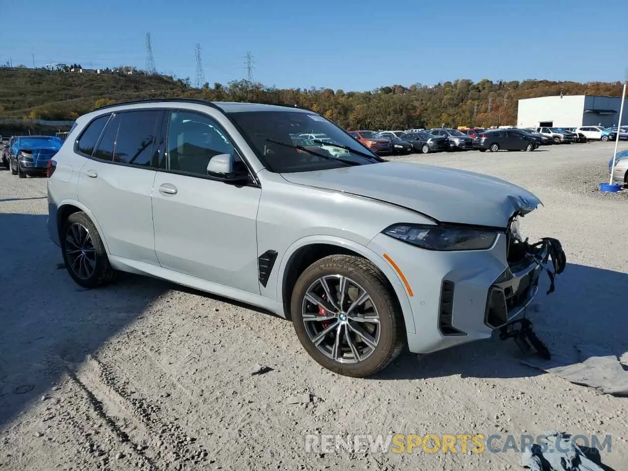 4 Photograph of a damaged car 5UX23EU05R9U23915 BMW X5 2024