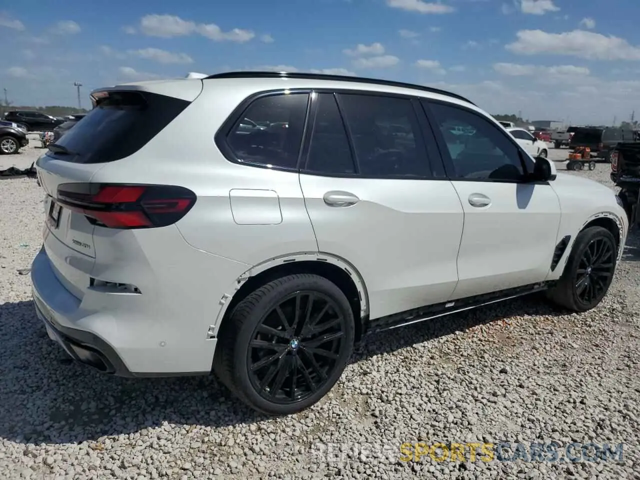 3 Photograph of a damaged car 5UX23EU06R9T18316 BMW X5 2024
