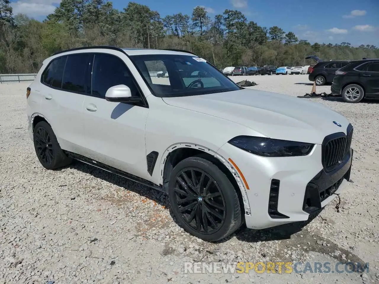4 Photograph of a damaged car 5UX23EU06R9T18316 BMW X5 2024