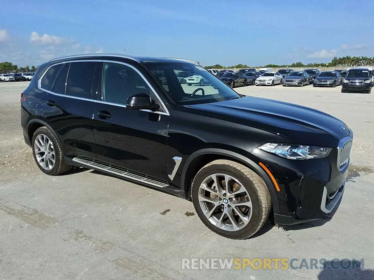 4 Photograph of a damaged car 5UX23EU06R9T35813 BMW X5 2024