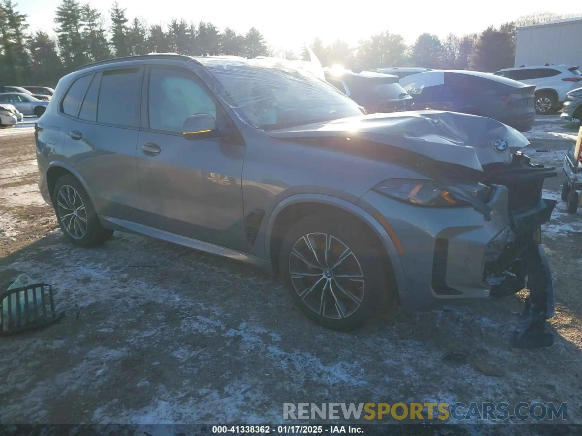1 Photograph of a damaged car 5UX23EU06R9T45953 BMW X5 2024
