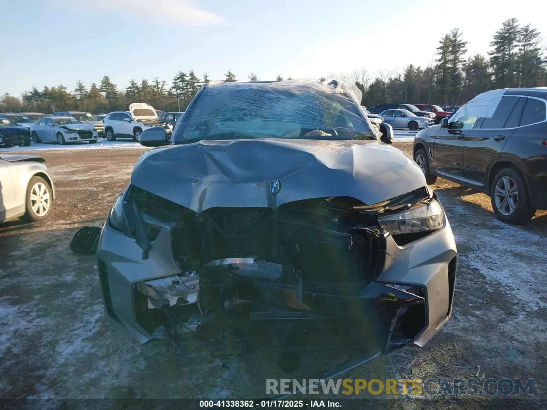6 Photograph of a damaged car 5UX23EU06R9T45953 BMW X5 2024