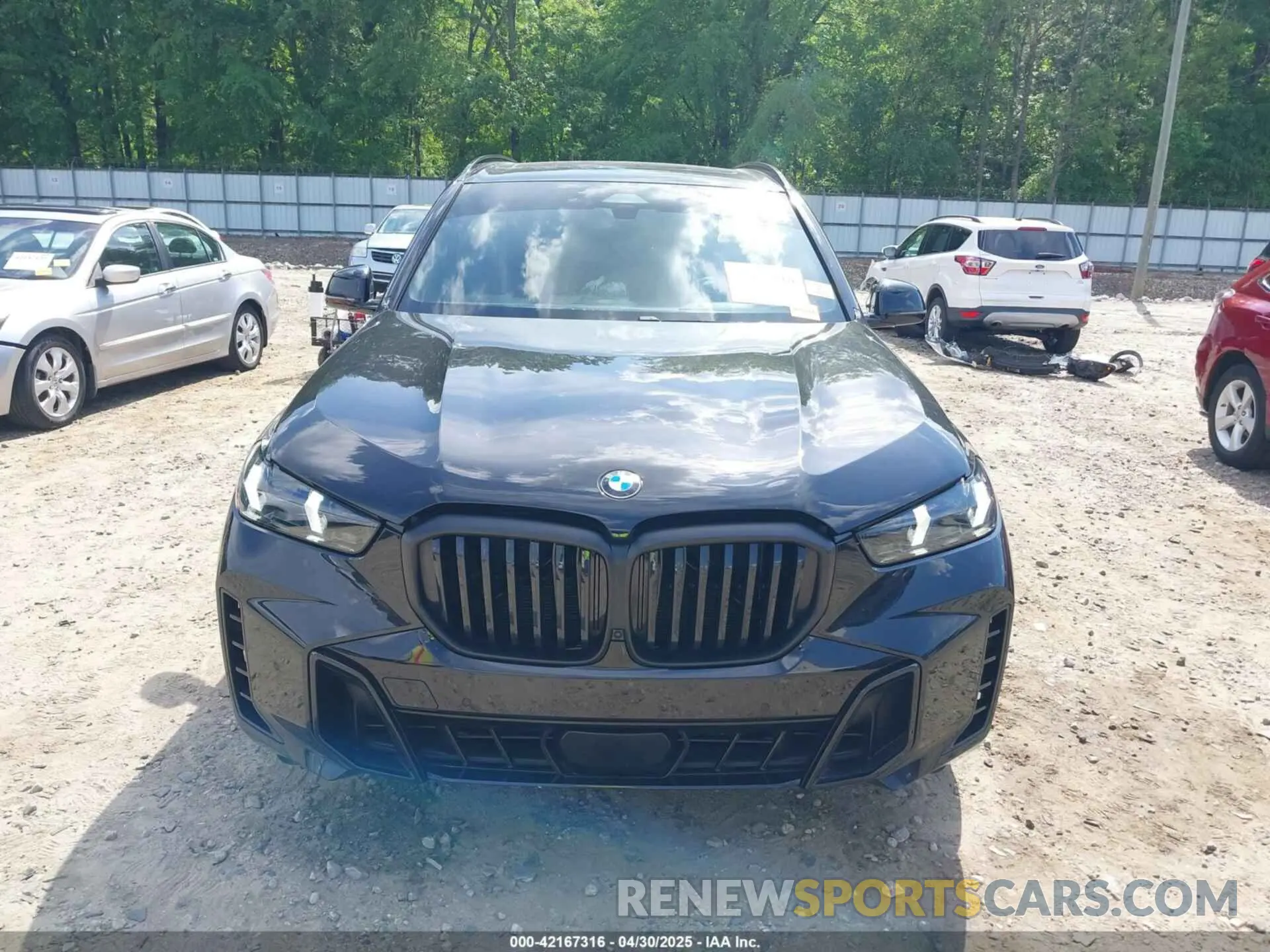 12 Photograph of a damaged car 5UX23EU06R9T86258 BMW X5 2024