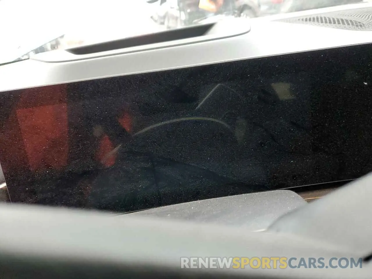 9 Photograph of a damaged car 5UX23EU07R9T47727 BMW X5 2024