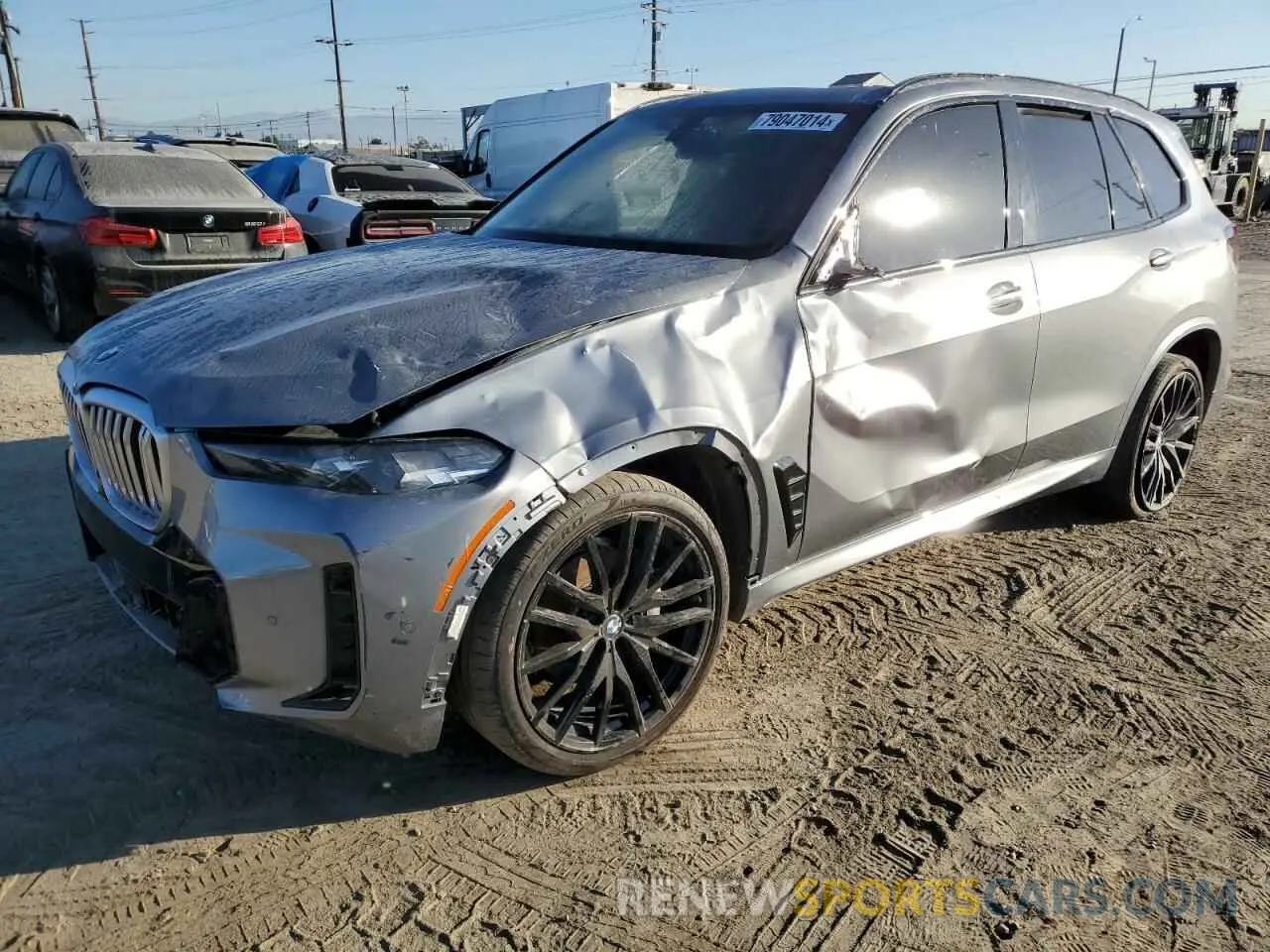 1 Photograph of a damaged car 5UX23EU07R9T54418 BMW X5 2024