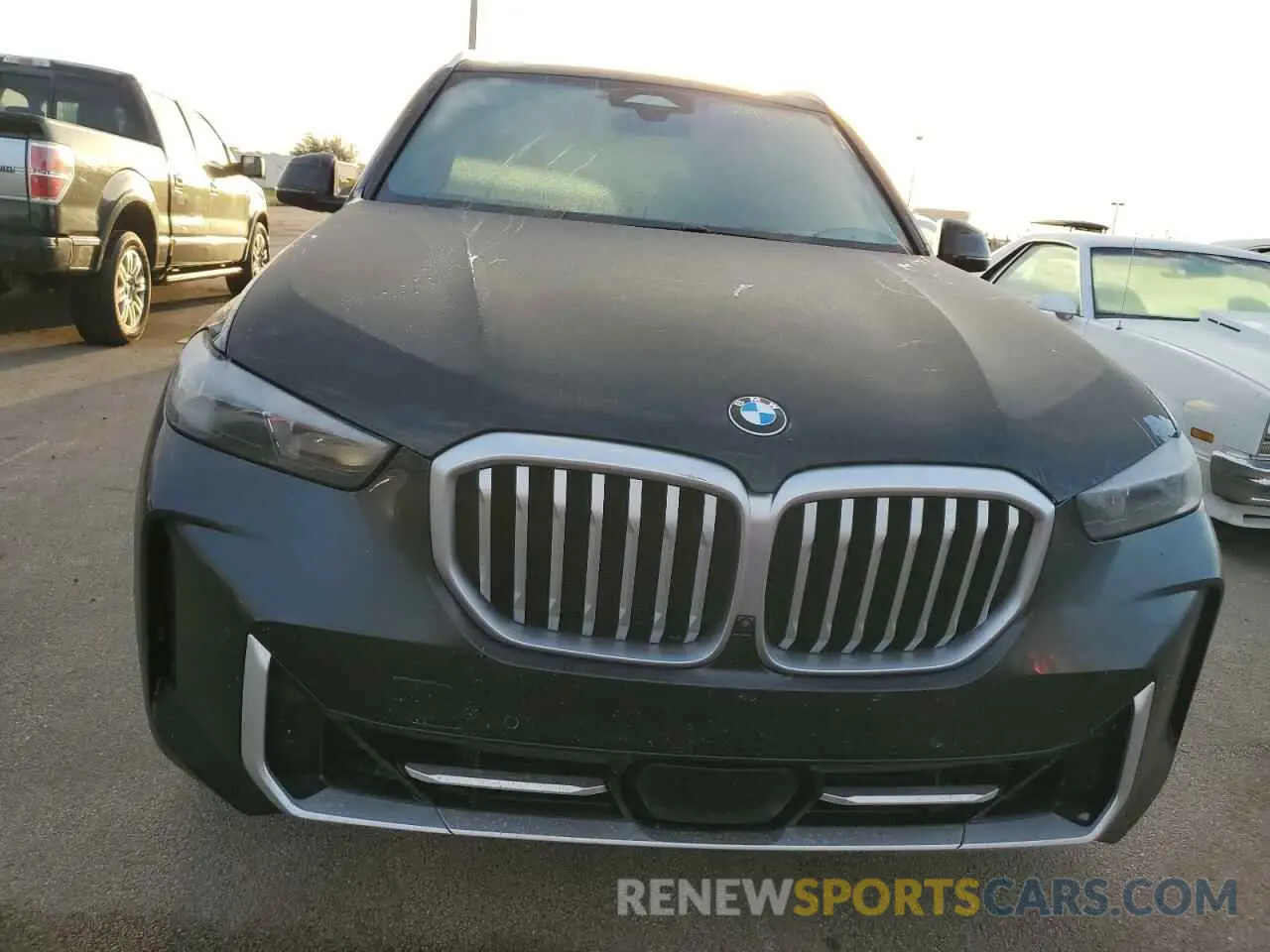 5 Photograph of a damaged car 5UX23EU07R9V18380 BMW X5 2024