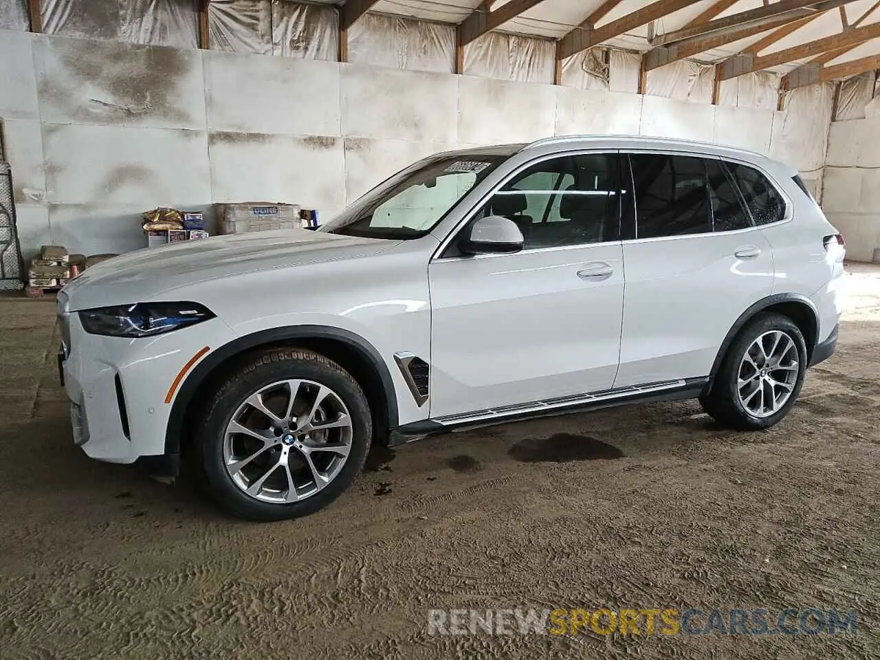1 Photograph of a damaged car 5UX23EU08R9U20992 BMW X5 2024