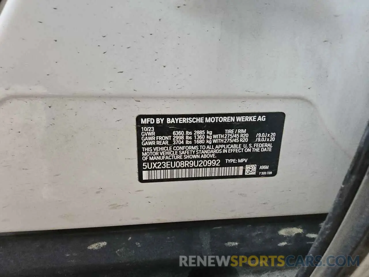 13 Photograph of a damaged car 5UX23EU08R9U20992 BMW X5 2024