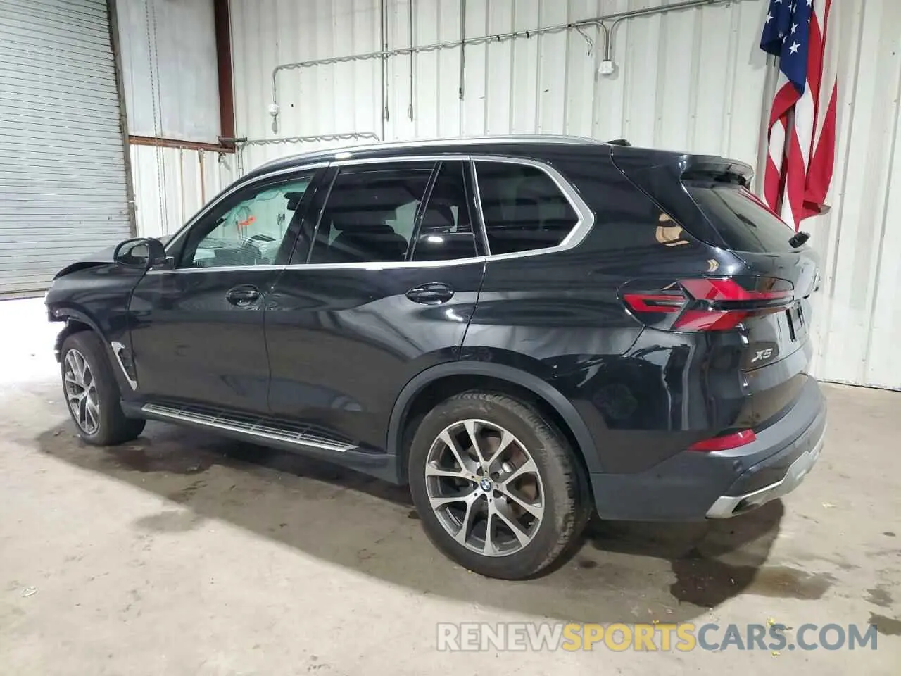 2 Photograph of a damaged car 5UX23EU08R9V74411 BMW X5 2024