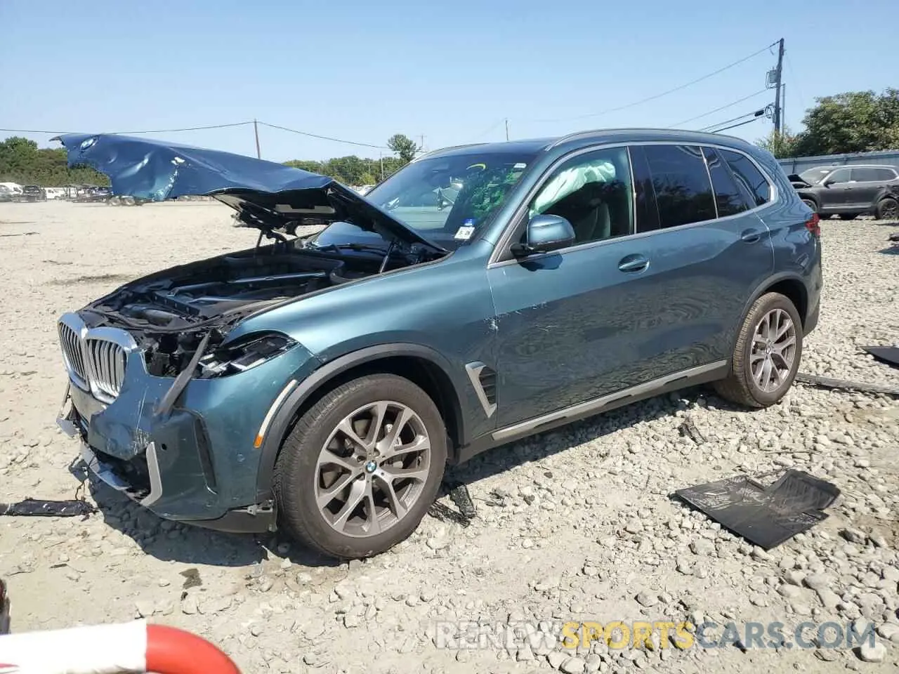 1 Photograph of a damaged car 5UX23EU09R9S15388 BMW X5 2024