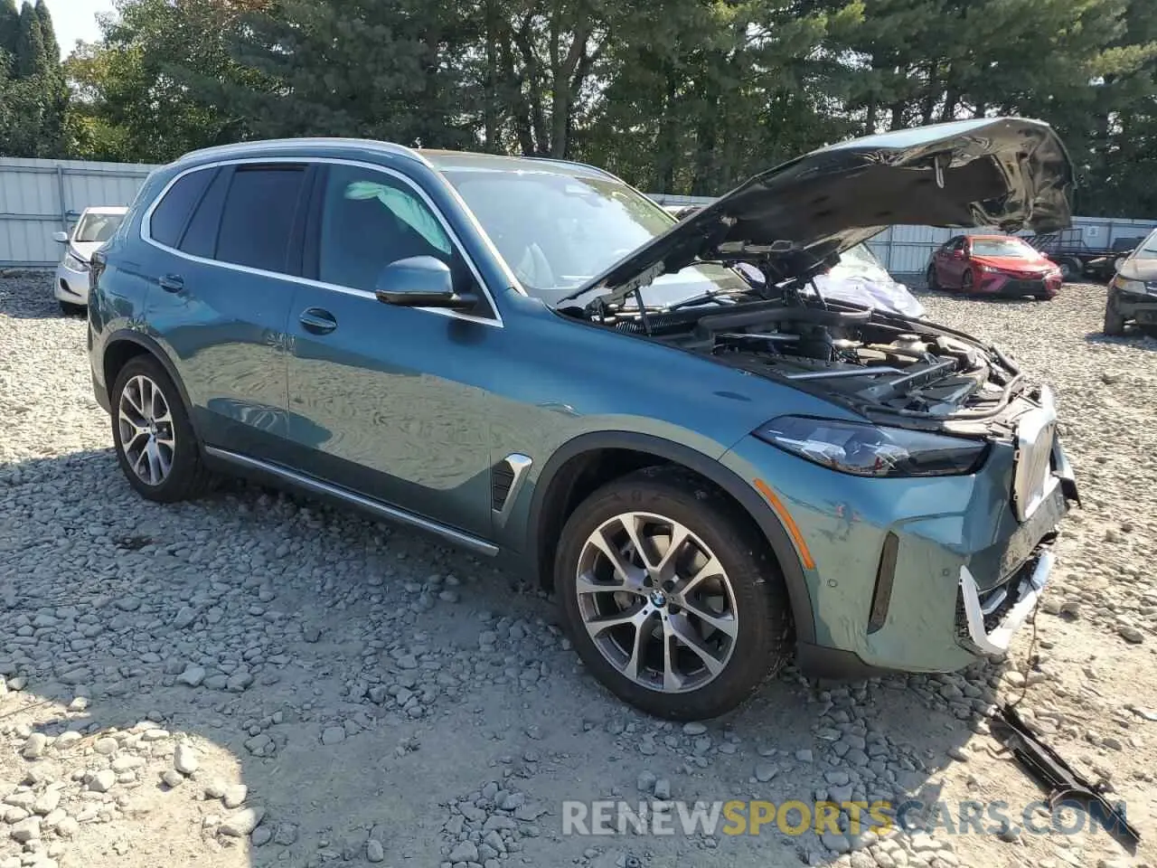 4 Photograph of a damaged car 5UX23EU09R9S15388 BMW X5 2024