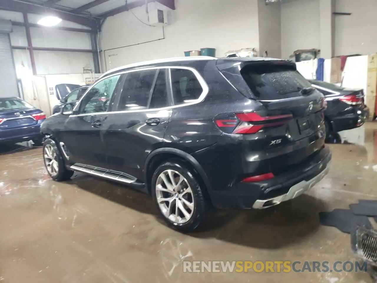 2 Photograph of a damaged car 5UX23EU09R9S20851 BMW X5 2024