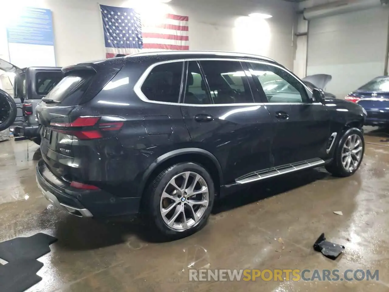 3 Photograph of a damaged car 5UX23EU09R9S20851 BMW X5 2024