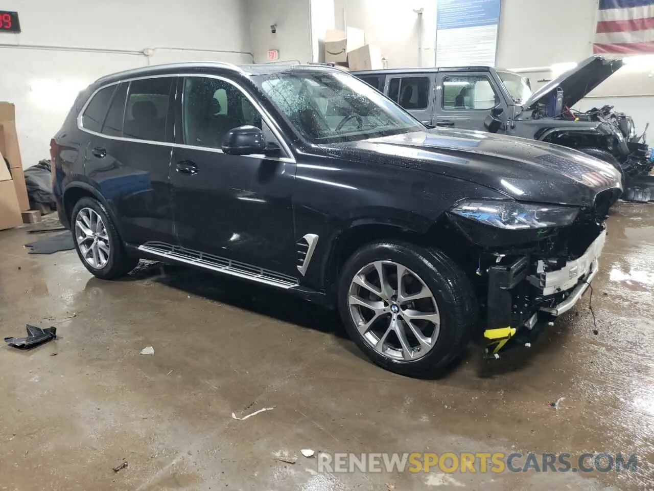 4 Photograph of a damaged car 5UX23EU09R9S20851 BMW X5 2024