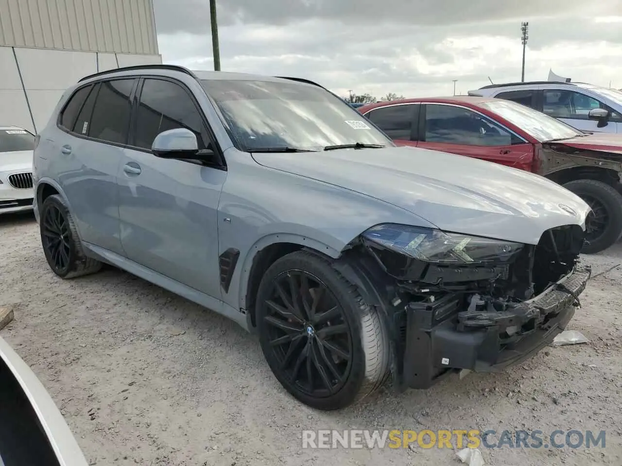 4 Photograph of a damaged car 5UX23EU09R9S54689 BMW X5 2024