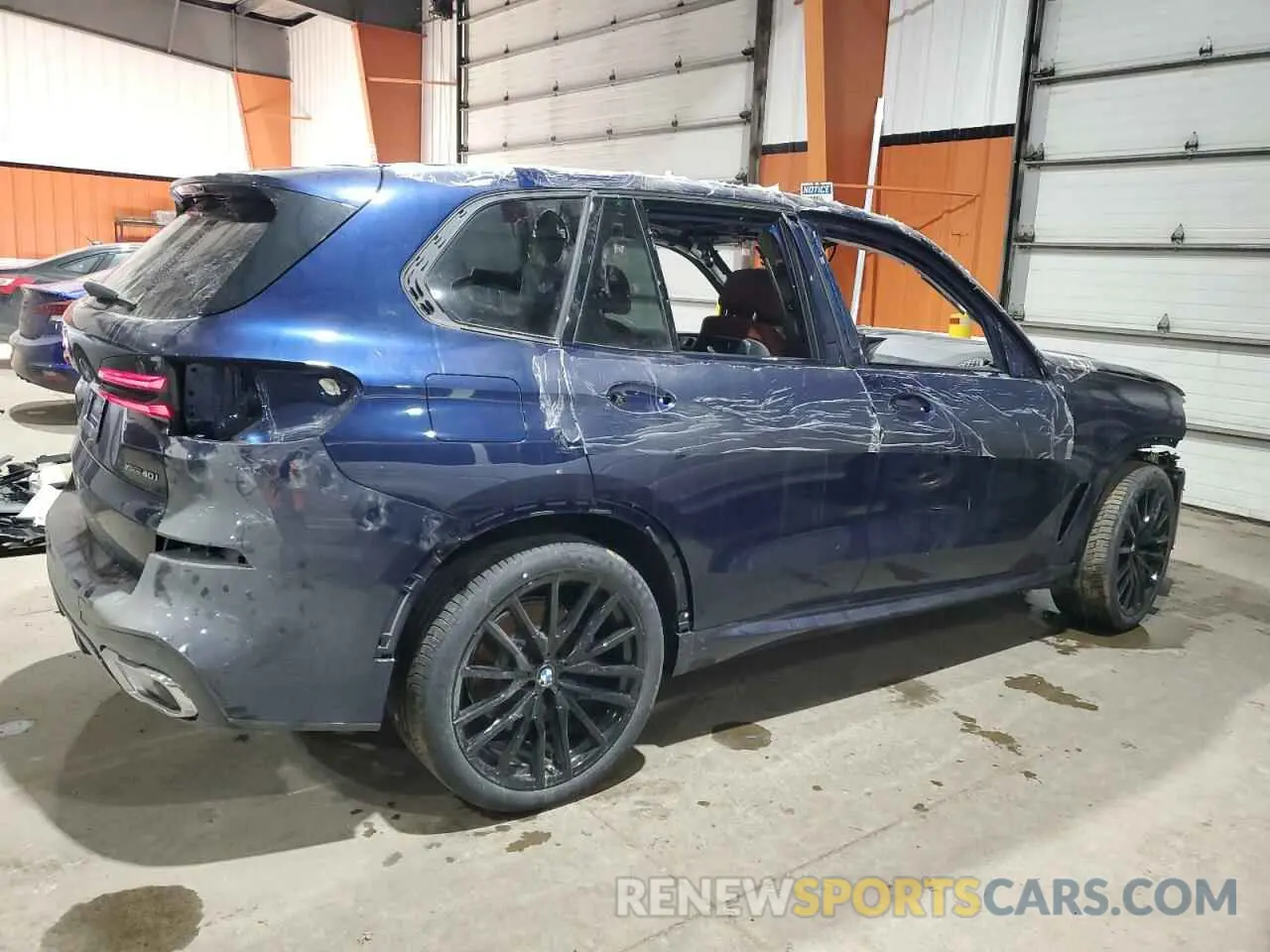 3 Photograph of a damaged car 5UX23EU09R9U46078 BMW X5 2024