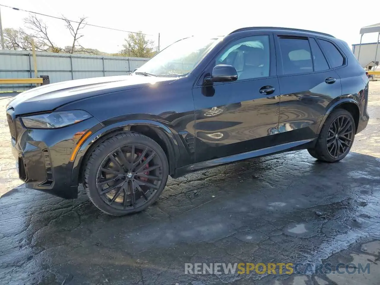 1 Photograph of a damaged car 5UX23EU09R9U76584 BMW X5 2024