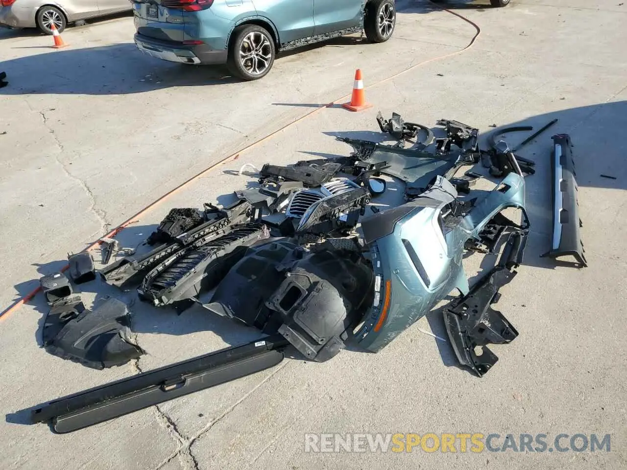 13 Photograph of a damaged car 5UX23EU09R9V13732 BMW X5 2024
