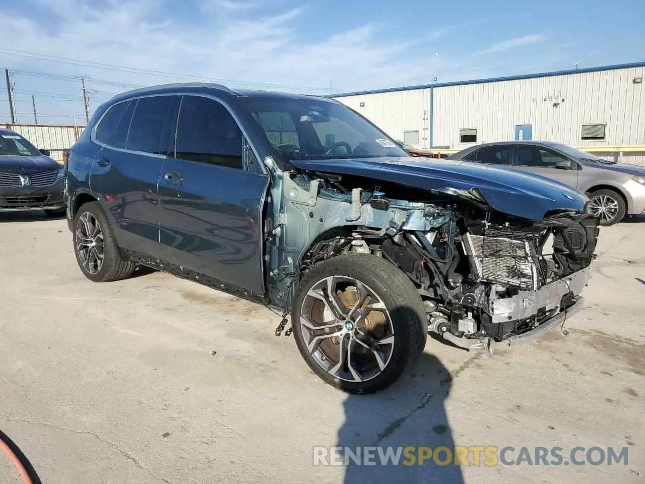 4 Photograph of a damaged car 5UX23EU09R9V13732 BMW X5 2024