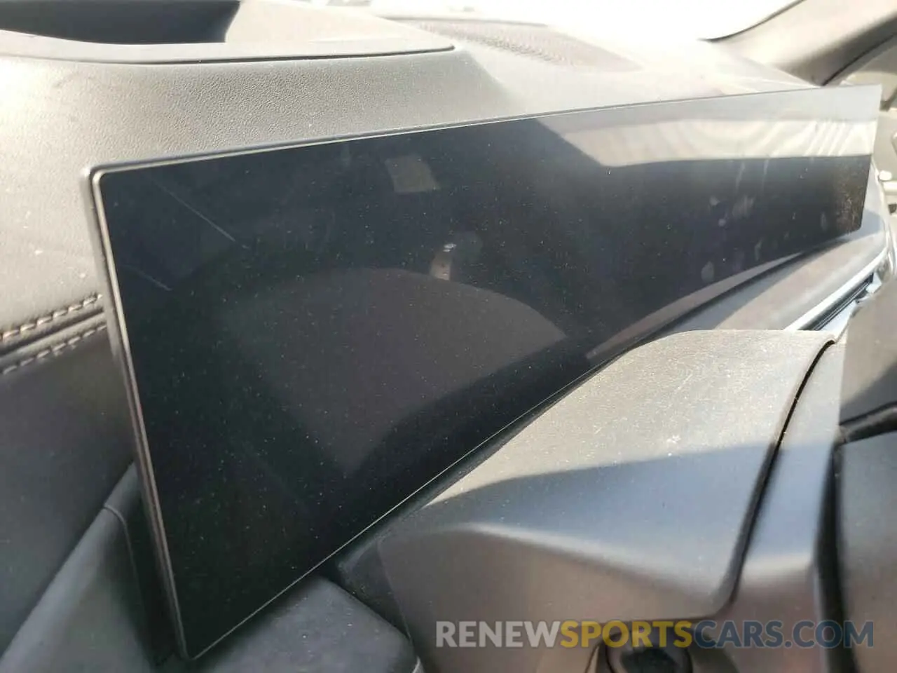 9 Photograph of a damaged car 5UX23EU09R9V81061 BMW X5 2024