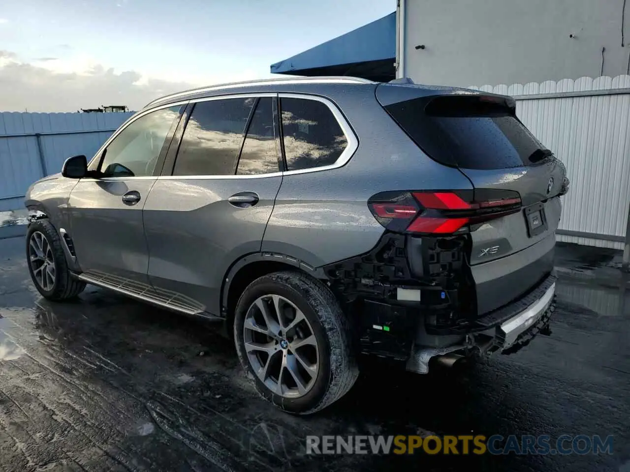2 Photograph of a damaged car 5UX23EU0XR9T43784 BMW X5 2024