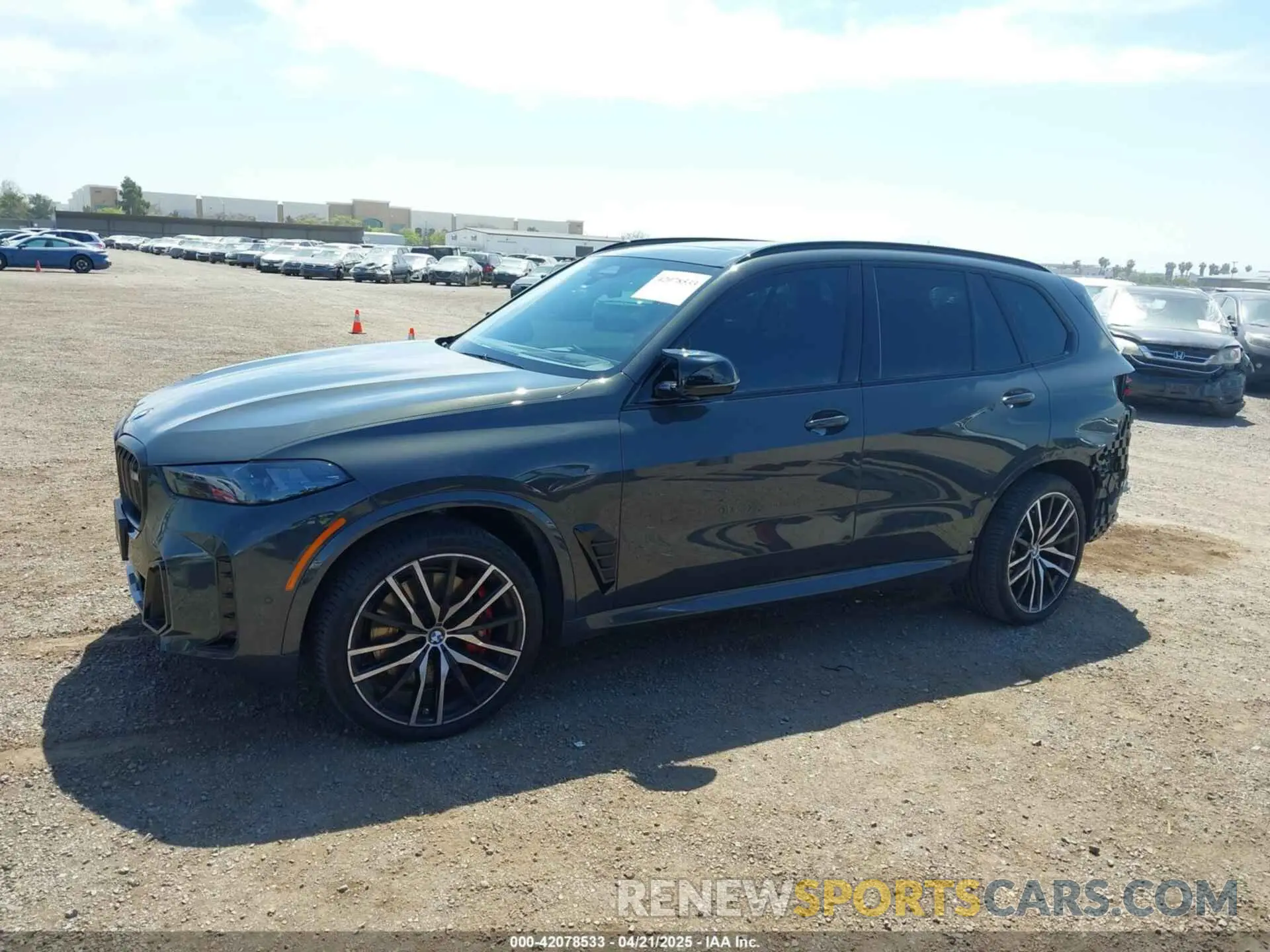 15 Photograph of a damaged car 5UX33EU03R9S46754 BMW X5 2024
