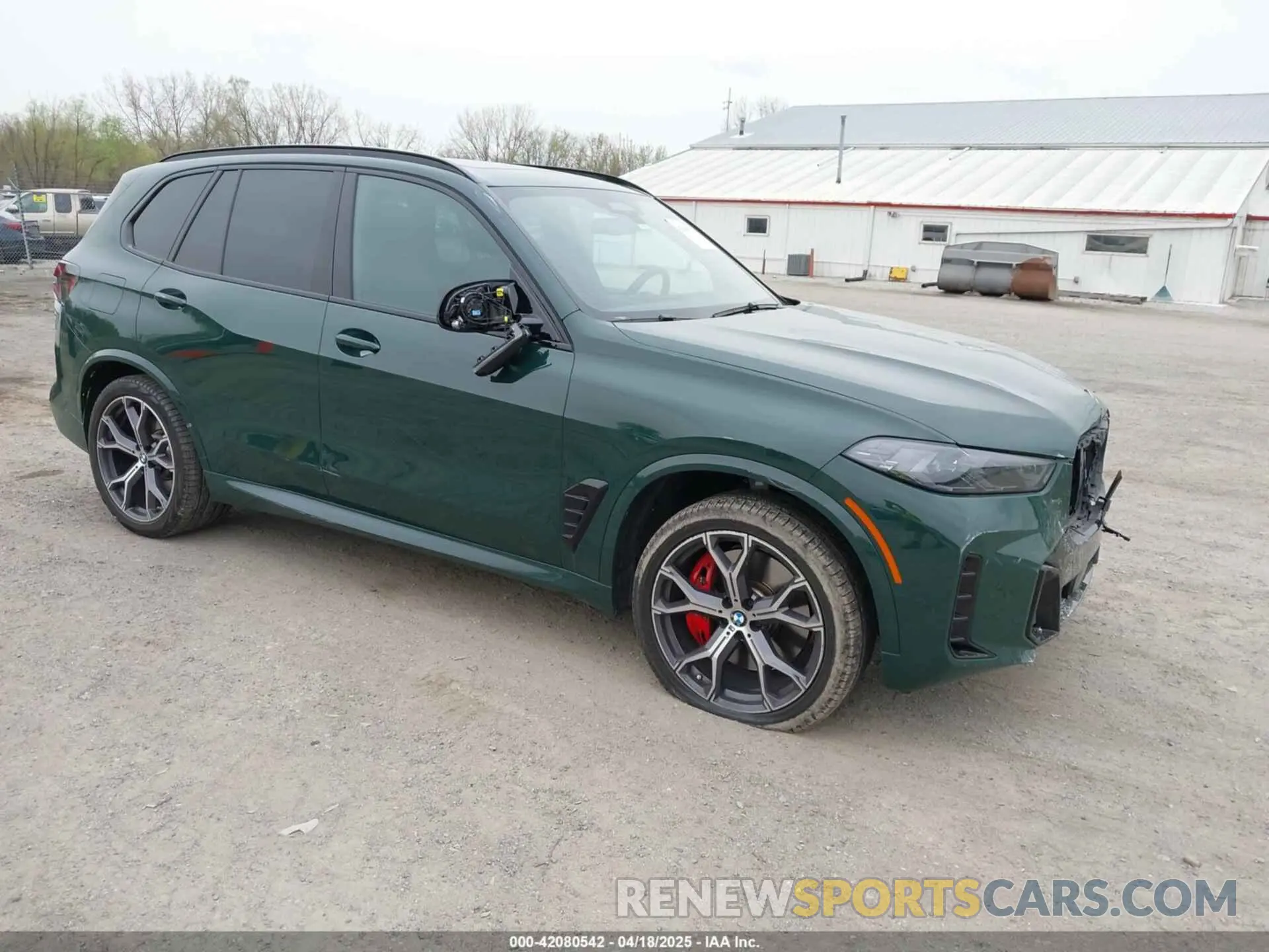 1 Photograph of a damaged car 5UX33EU07R9S62620 BMW X5 2024