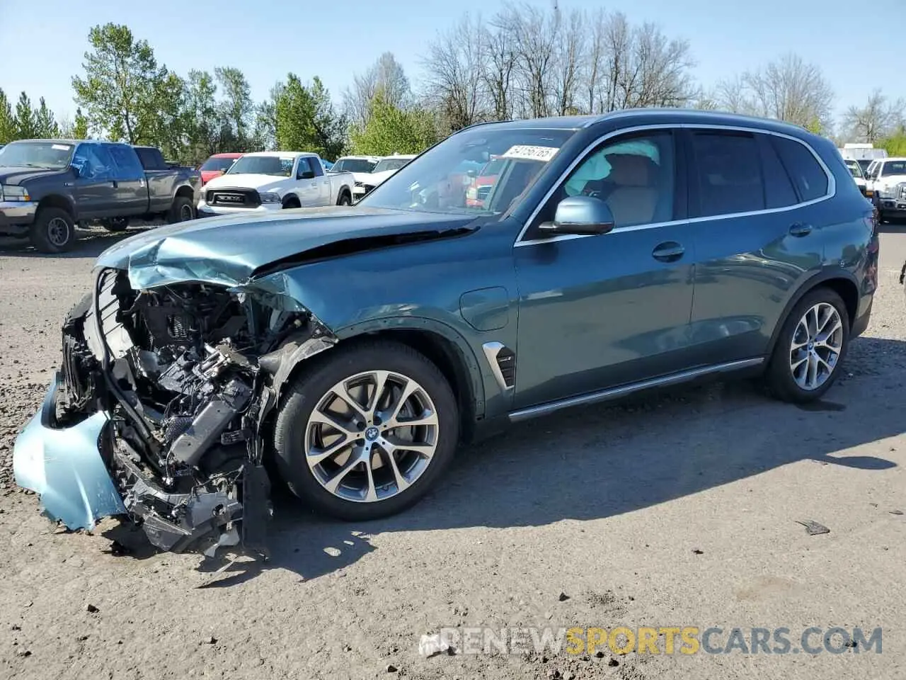 1 Photograph of a damaged car 5UX43EU01R9T80389 BMW X5 2024